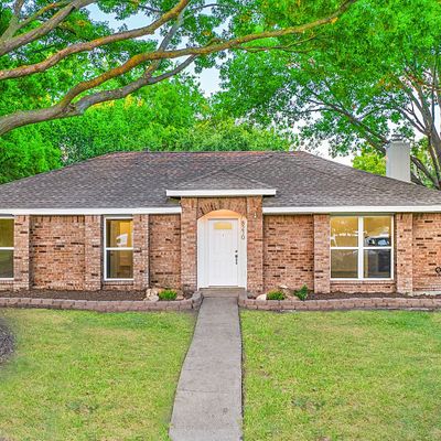 8210 Meadowlark Ln, Rowlett, TX 75088