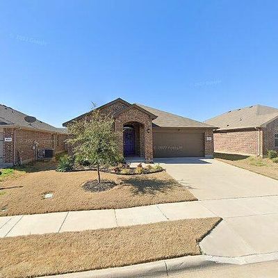 8236 Windsor Forest Dr, Fort Worth, TX 76196