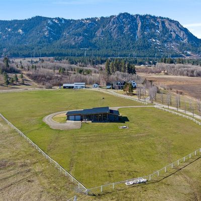 832 Pays (830 & 832 Pays Rd) Road, Cle Elum, WA 98922