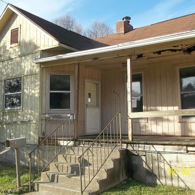 832 W Second Avenue, Weston, WV 26452