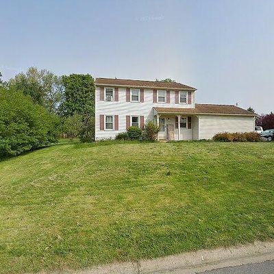 8453 Transit Ln, Baldwinsville, NY 13027