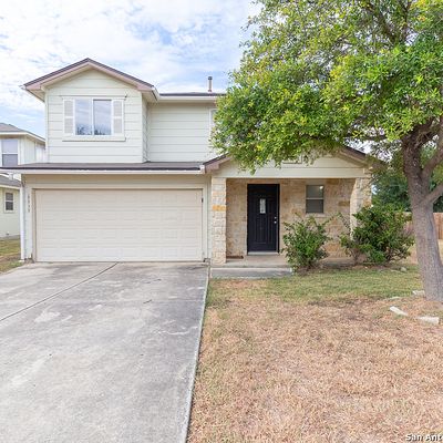 8535 Rita Blanca St, Converse, TX 78109