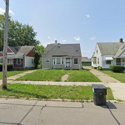 8653 Burt Rd, Detroit, MI 48228