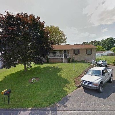 87 Hillside Dr, Reedsville, PA 17084