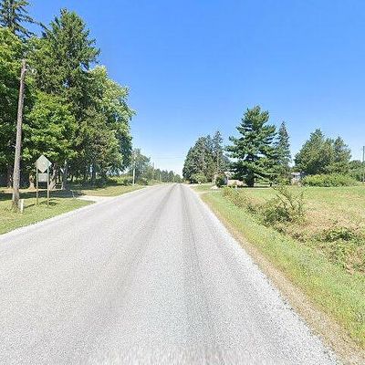 Pipestone Rd, Eau Claire, MI 49111