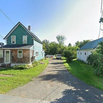 10 Richard St, Fort Fairfield, ME 04742