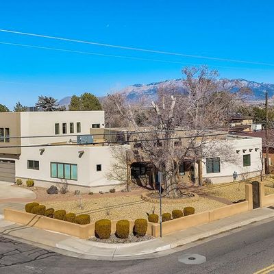 1002 Madison St Ne, Albuquerque, NM 87110