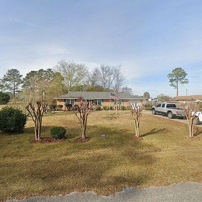 102 Martha Dr, Columbia, AL 36319