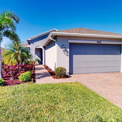 9628 Sw Forestwood Ave, Port Saint Lucie, FL 34987