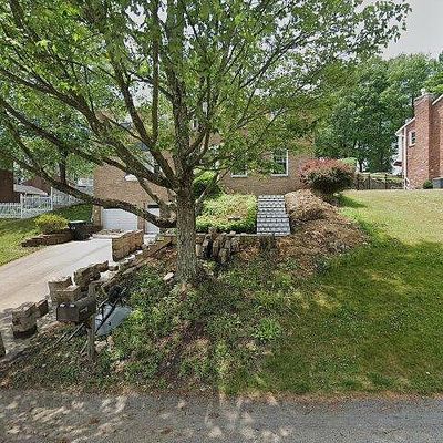 9666 Canterbury Dr, Allison Park, PA 15101