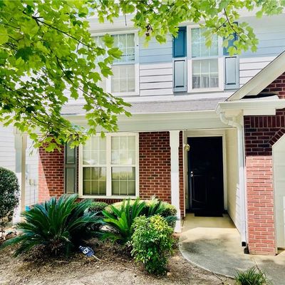 9668 Pine Ct, Union City, GA 30291