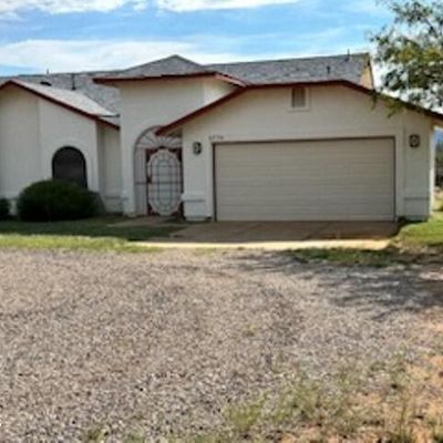 9774 E Coyote Trl, Hereford, AZ 85615