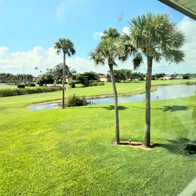 98 Spring Lake Dr #207, Vero Beach, FL 32962