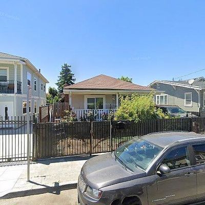 9833 A St, Oakland, CA 94603