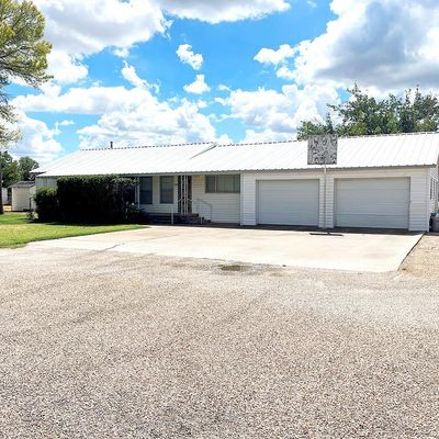 1109 W 11 Th St, Robert Lee, TX 76945