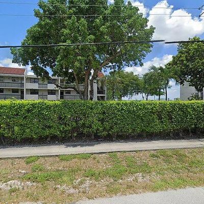 111 Lake Emerald Dr #406, Oakland Park, FL 33309