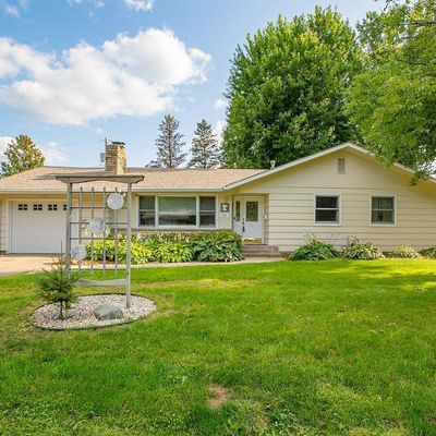 112 Marvin Ln, Northfield, MN 55057