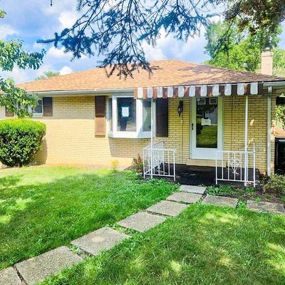 112 Rosemont Dr, Coraopolis, PA 15108