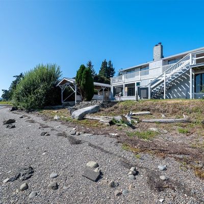 11586 Scott Rd, Bow, WA 98232