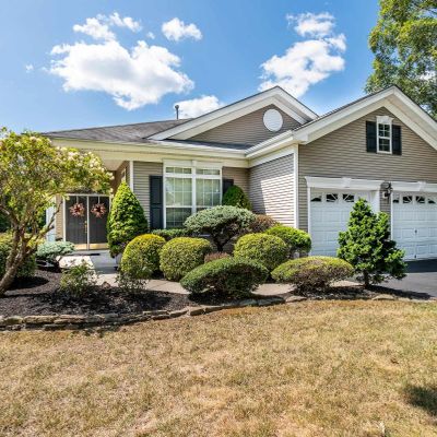 118 Southampton Dr, Galloway, NJ 08205