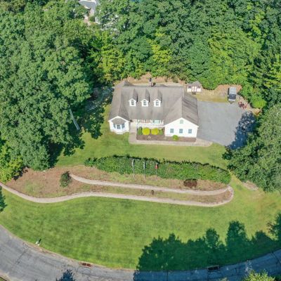 12 Hearthstone Dr, Barkhamsted, CT 06063