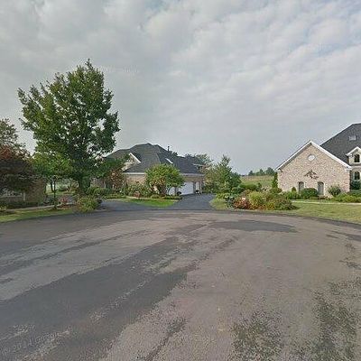 120 Normandy Ct, Presto, PA 15142