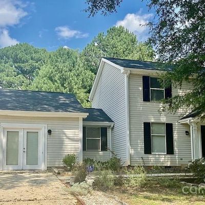 12006 Woodside Falls Rd, Pineville, NC 28134