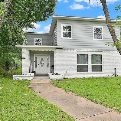 1209 N Park St, Brenham, TX 77833