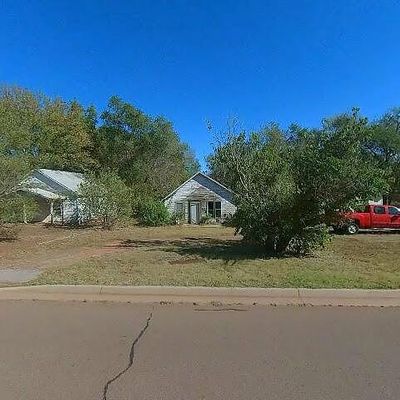 1210 N Broadway St, Sayre, OK 73662