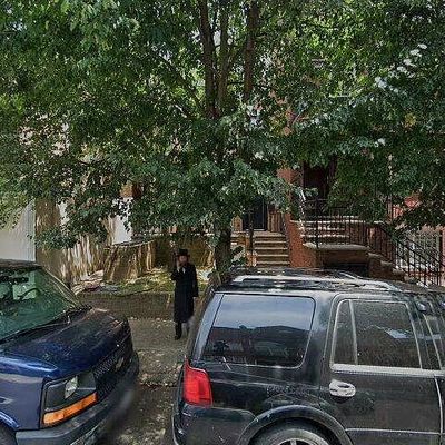 1213 54 Th St, Brooklyn, NY 11219