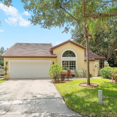 12151 Cuddington Ct, Wellington, FL 33414