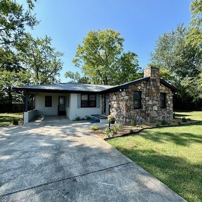 105 Kelly Dr, Decherd, TN 37324