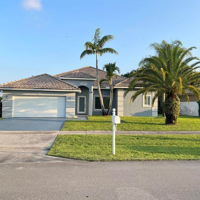 10664 Paso Fino Dr, Lake Worth, FL 33449