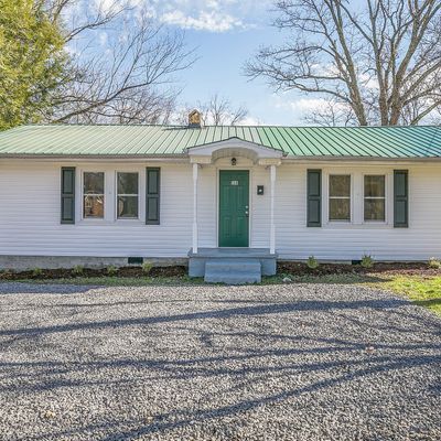 108 Juniper Ln, Smithville, TN 37166