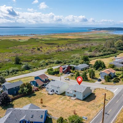 1085 Koenig Ln, Coupeville, WA 98239