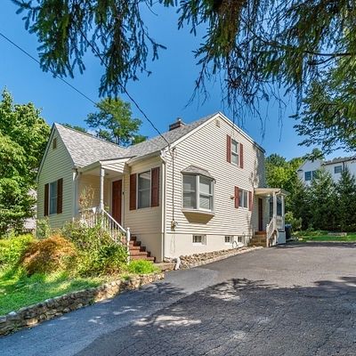 137 Washington Ave, Basking Ridge, NJ 07920