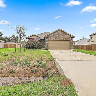 14 County Road 5102 F, Cleveland, TX 77327