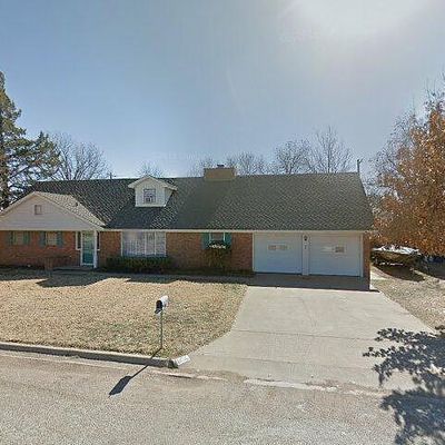 1406 Bartley St, Stamford, TX 79553