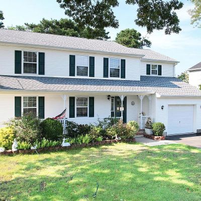 144 Leeward Rd, Manahawkin, NJ 08050