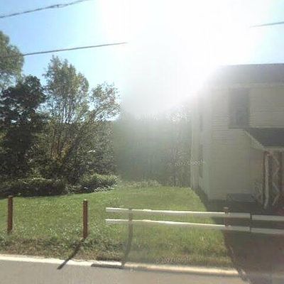 15 Settlers Vlg, Hawley, PA 18428