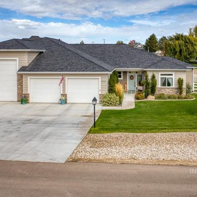 15020 Pinehurst Way, Caldwell, ID 83607