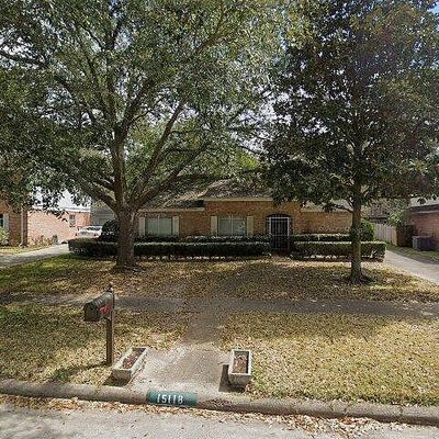 15118 Rolling Oaks Dr, Houston, TX 77070