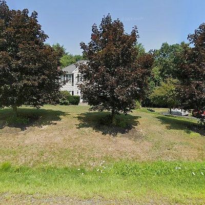 124 Fiddlehead Ln, Chester, NH 03036