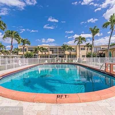 1250 Atlantic Shores Blvd #115, Hallandale Beach, FL 33009