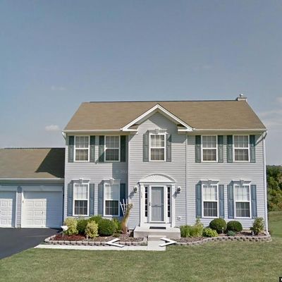 125 Woodsview Dr, Red Lion, PA 17356