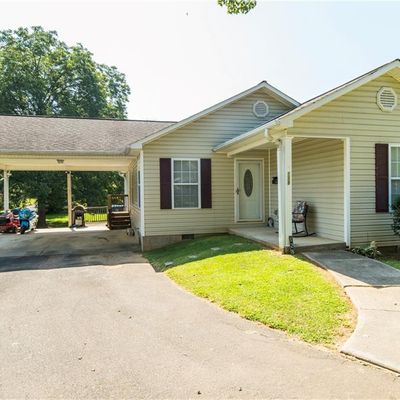 128 Edison St, Mocksville, NC 27028