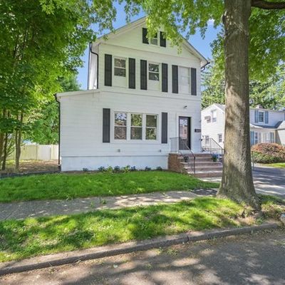 128 Grand St, New Milford, NJ 07646