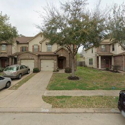 13050 Lawsons Creek Ln, Houston, TX 77072