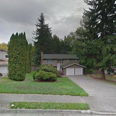 17111 Meadowdale Dr, Lynnwood, WA 98037