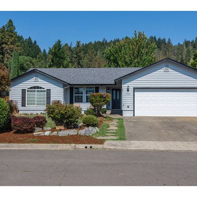 1737 Garnet Ave, Sutherlin, OR 97479